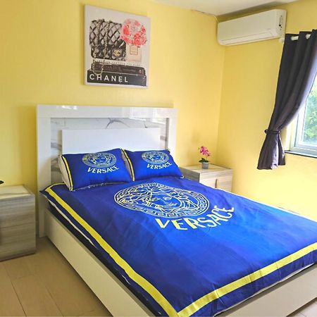 Lovely Apartment Near Beach, Downtown, 24H Security, Pool Nassau Eksteriør billede