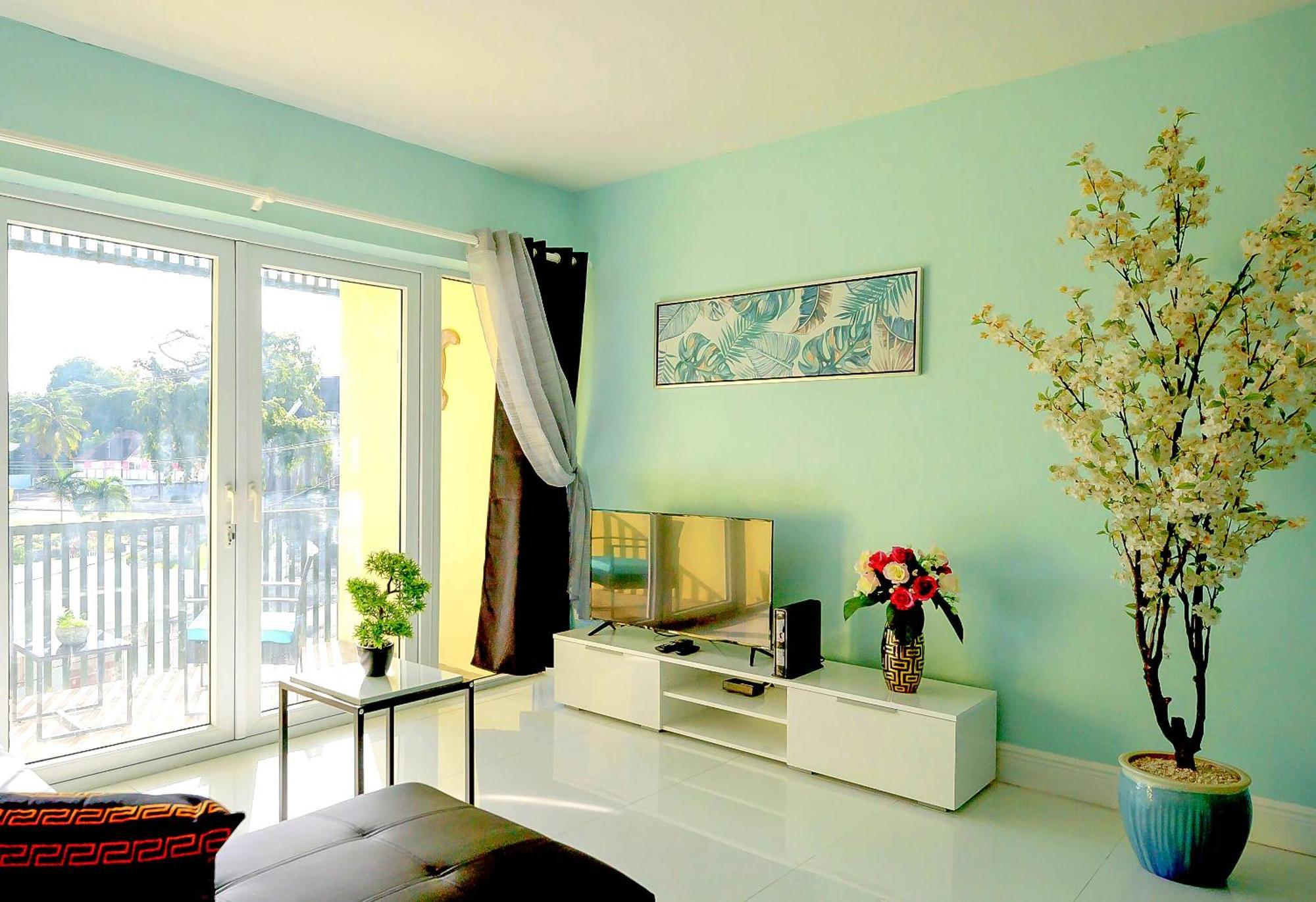 Apartment In Downtown At The Beach Nassau Eksteriør billede