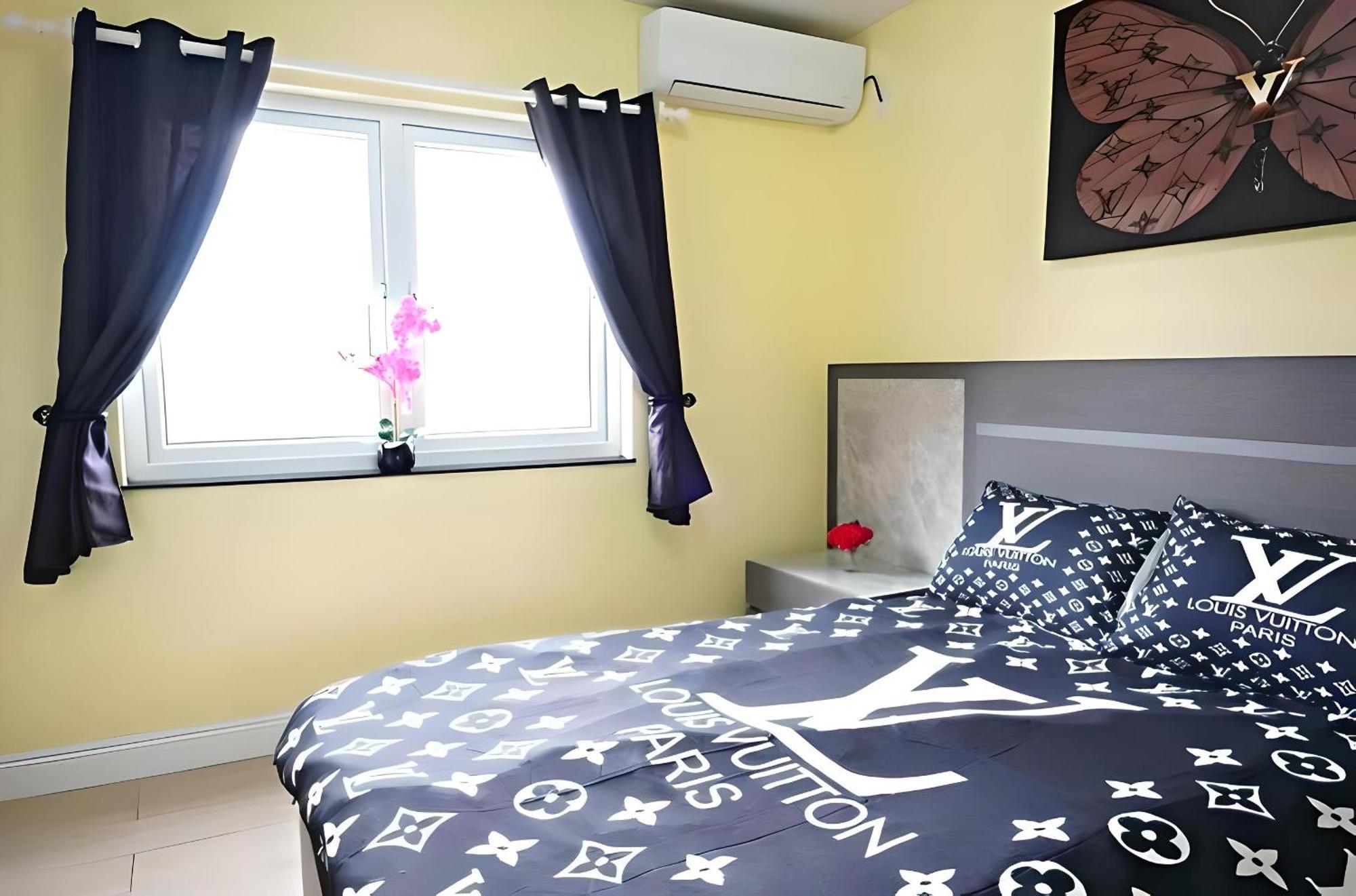 Lovely Apartment Near Beach, Downtown, 24H Security, Pool Nassau Eksteriør billede