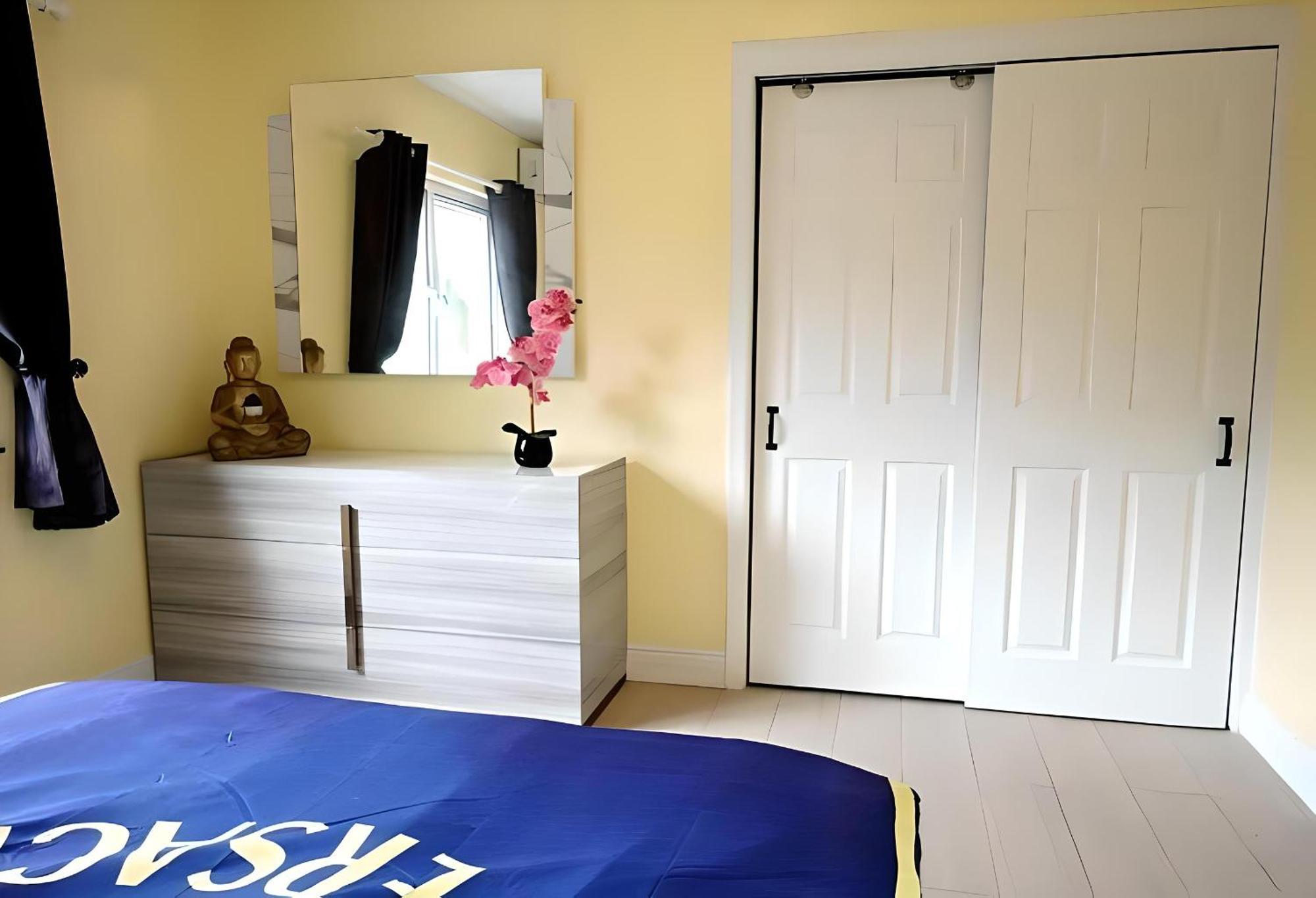 Lovely Apartment Near Beach, Downtown, 24H Security, Pool Nassau Eksteriør billede