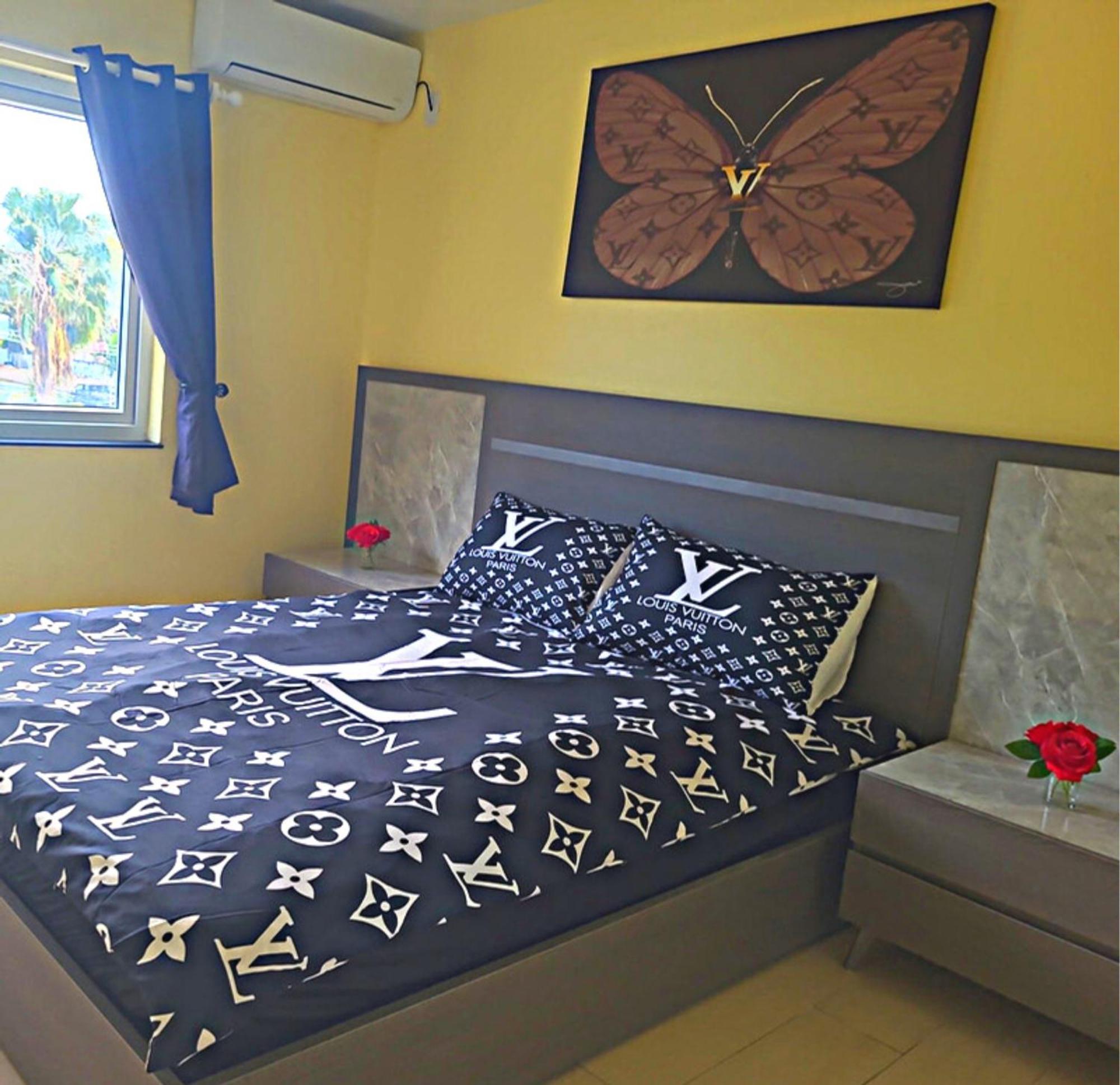 Apartment In Downtown At The Beach Nassau Eksteriør billede